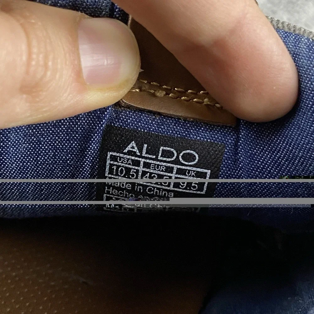 Aldo some fabric